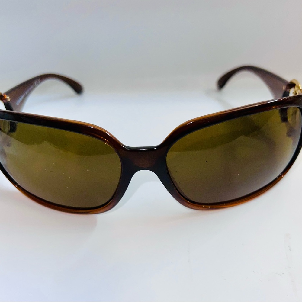 Chanel brown and gold sunglasses - Picture 3 of 10